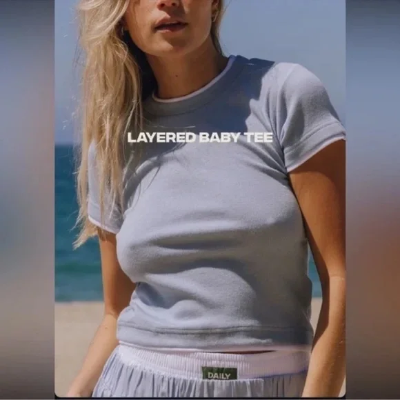 Daily Drills Light Blue Ribbed Layered Tee, M/L - Picture 5 of 5